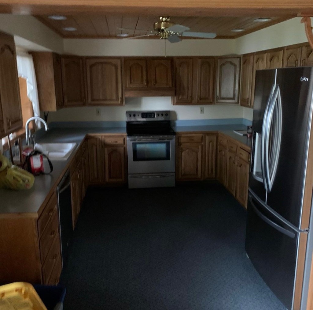Kitchen before remodel